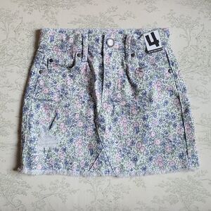 Cotton On Size 4 Skirt